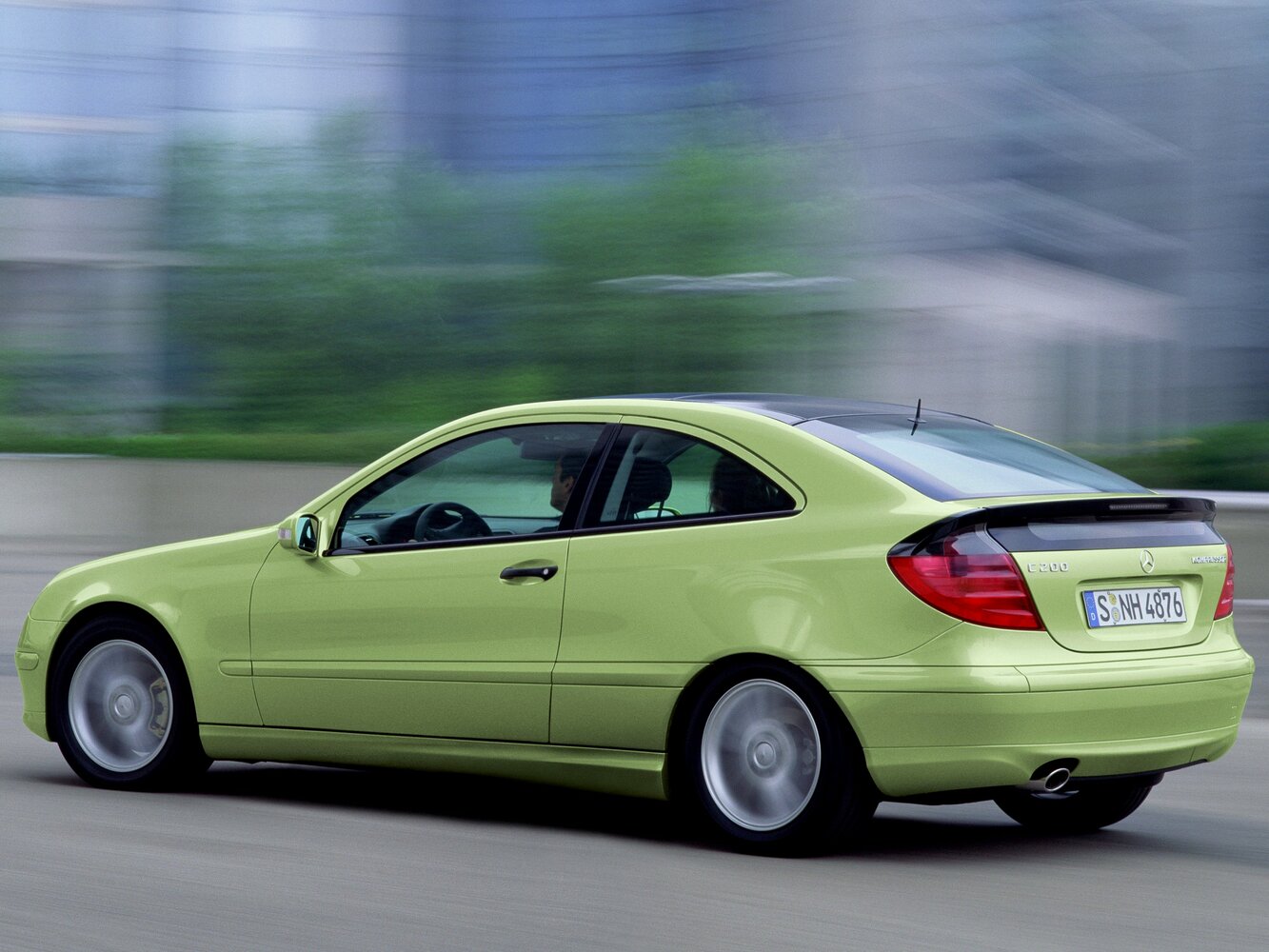 Mercedes-Benz C-Класс, II (W203), 2000–2004, Hatchback 3 door: Rear three-quarter view
