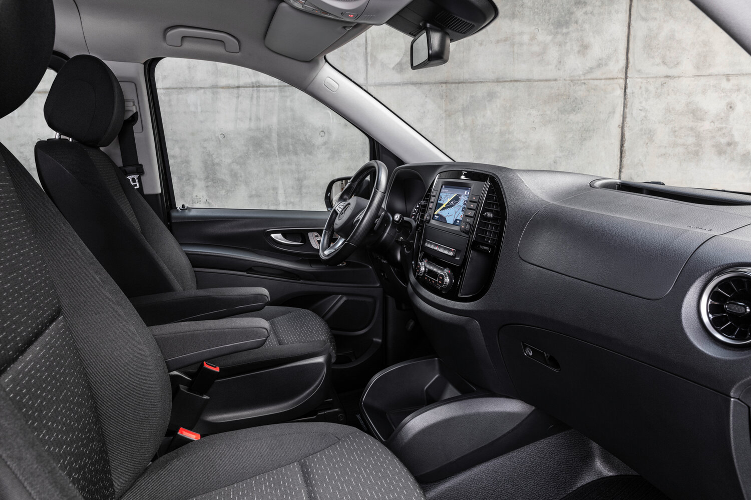 Mercedes-Benz Vito, III (W447) facelift, 2019–2023, Minivan L2: Front cabin