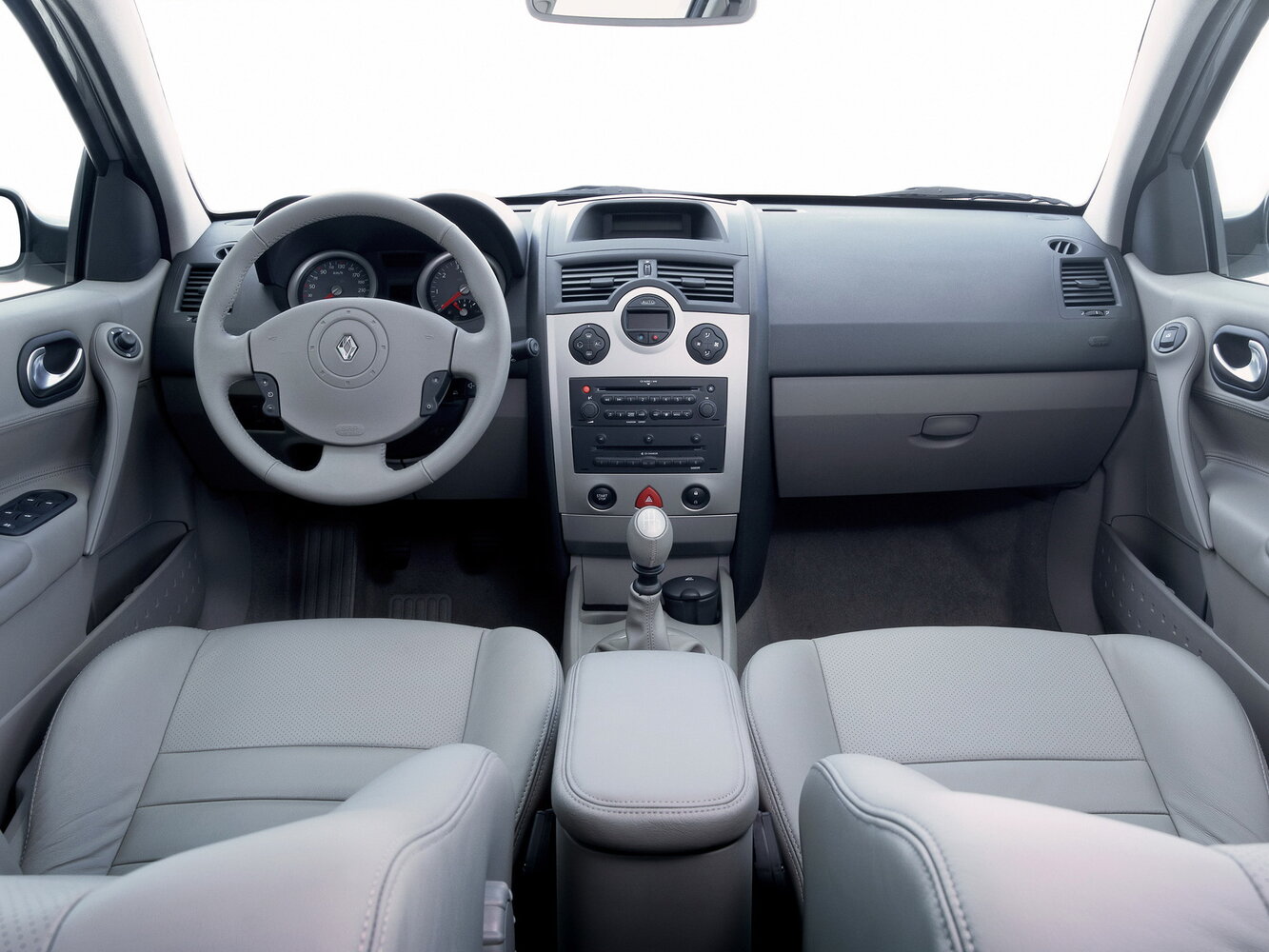 Renault Megane, II, 2002–2006, Hatchback 3 door: Dashboard