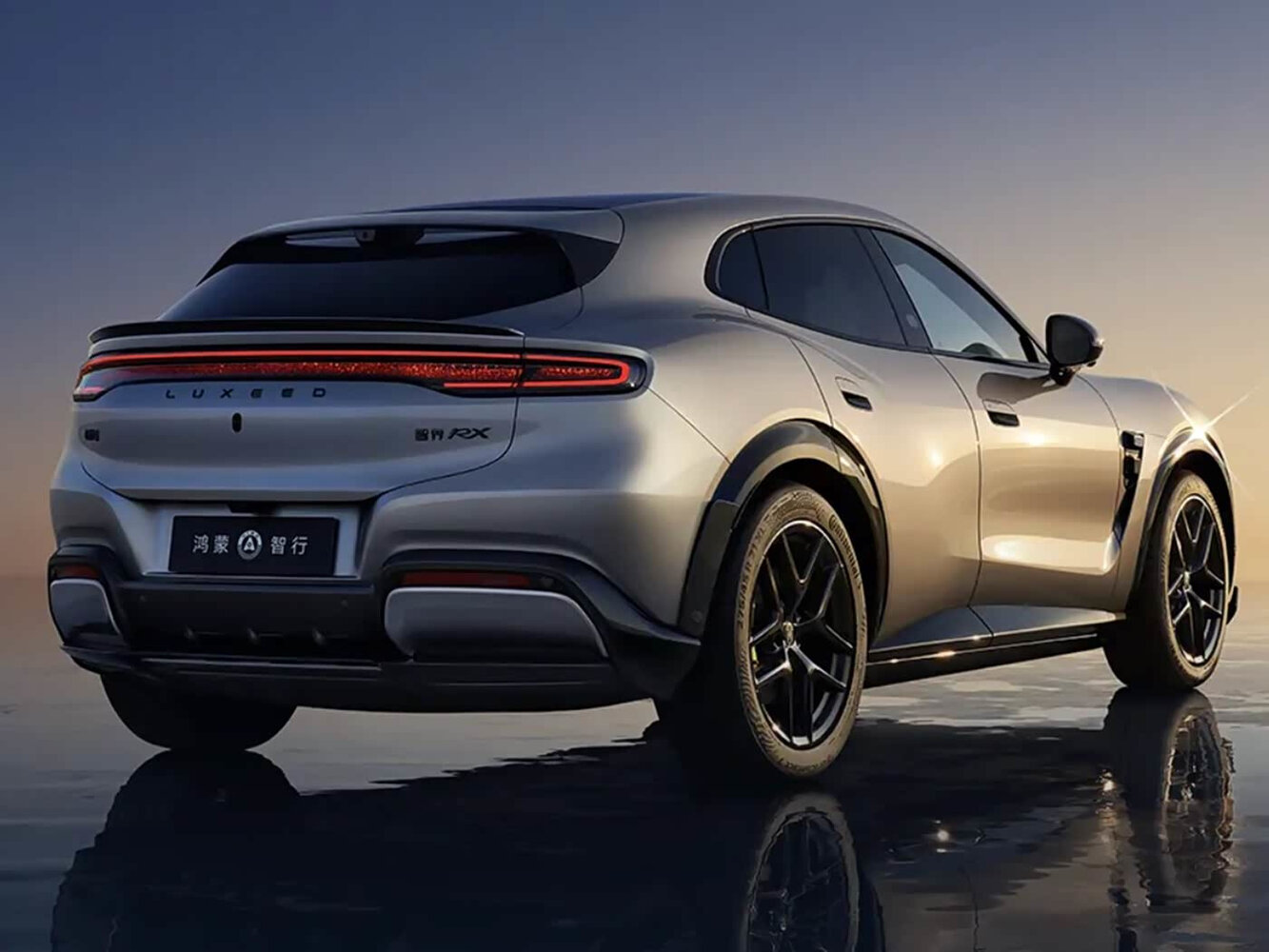 Luxeed RX, , 2026–2026, SUV 5 door: Rear three-quarter view