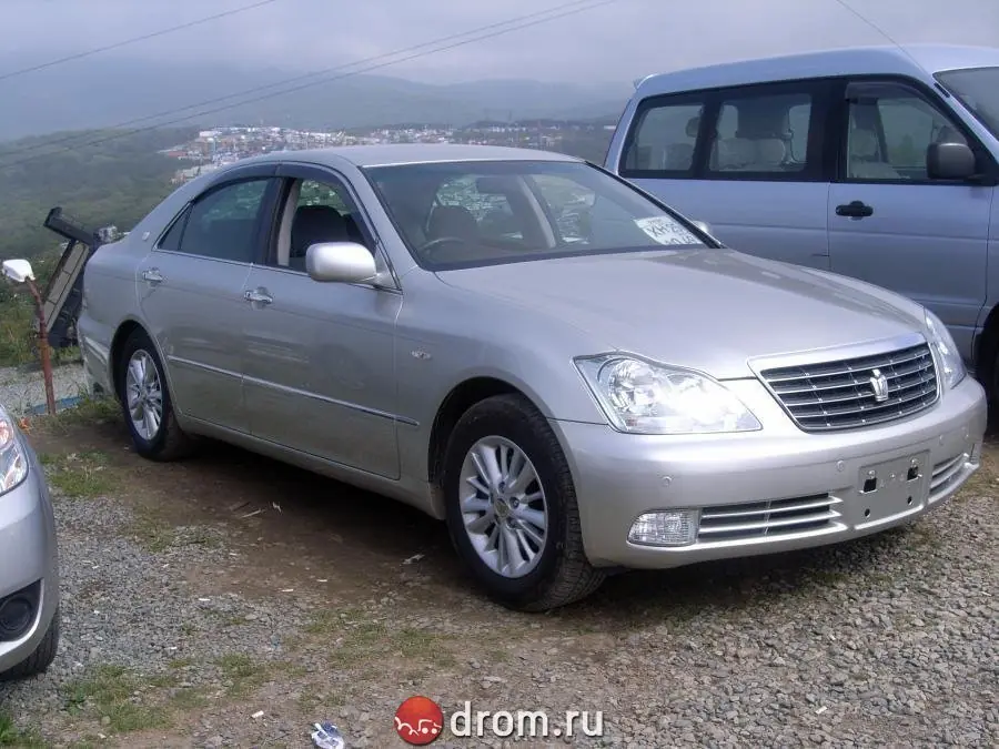 Toyota Crown, 12 поколение, S180, Седан, Япония, 12.2003 - 09.2005: фото поколения 40