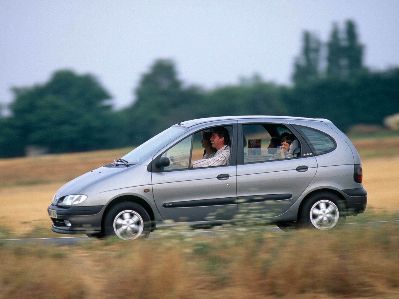 Renault Scenic, I, 1996–1999, Компактвэн: Вид сбоку