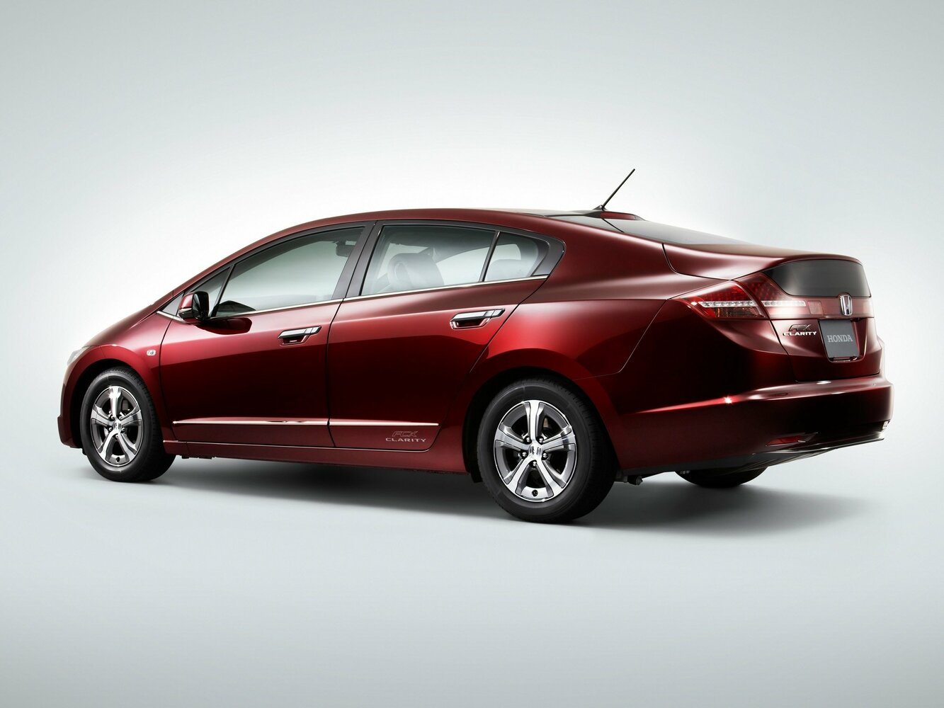 Honda Clarity, I, 2008–2014, Sedan: Side view