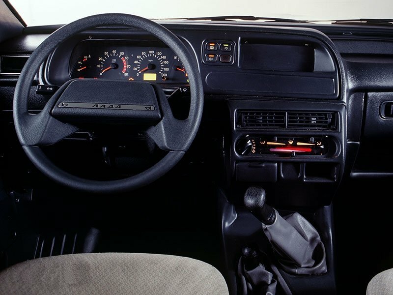 Lada (ВАЗ) 2120 Надежда, I Рестайлинг, 2002–2006, Компактвэн: Передняя панель