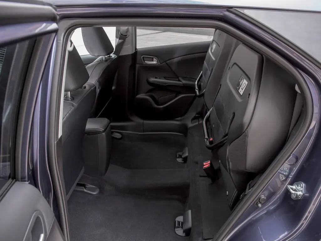 Honda Civic, 9 поколение, FK, Универсал, Европа, 01.2014 - 01.2015: фото поколения 24