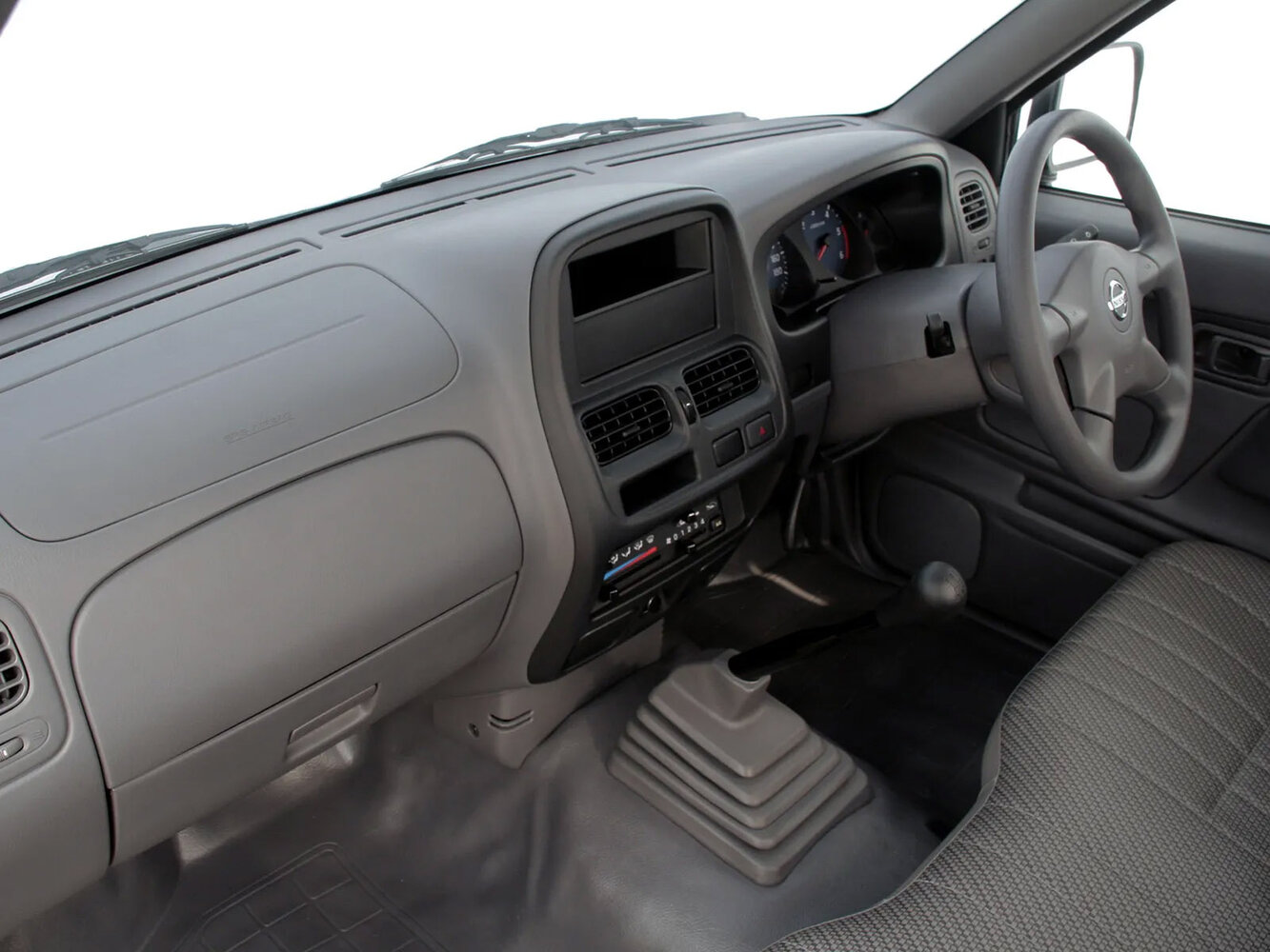 Nissan NP300, , 2008–2015, Pickup Одинарная кабина: Front cabin