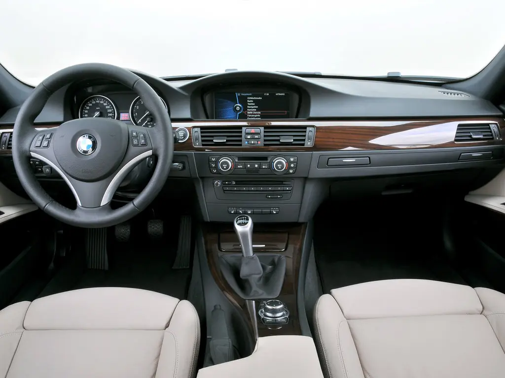 BMW 3-series, 5 поколение, E90, рестайлинг, Седан, Россия, 09.2008 - 01.2012: фото поколения 15