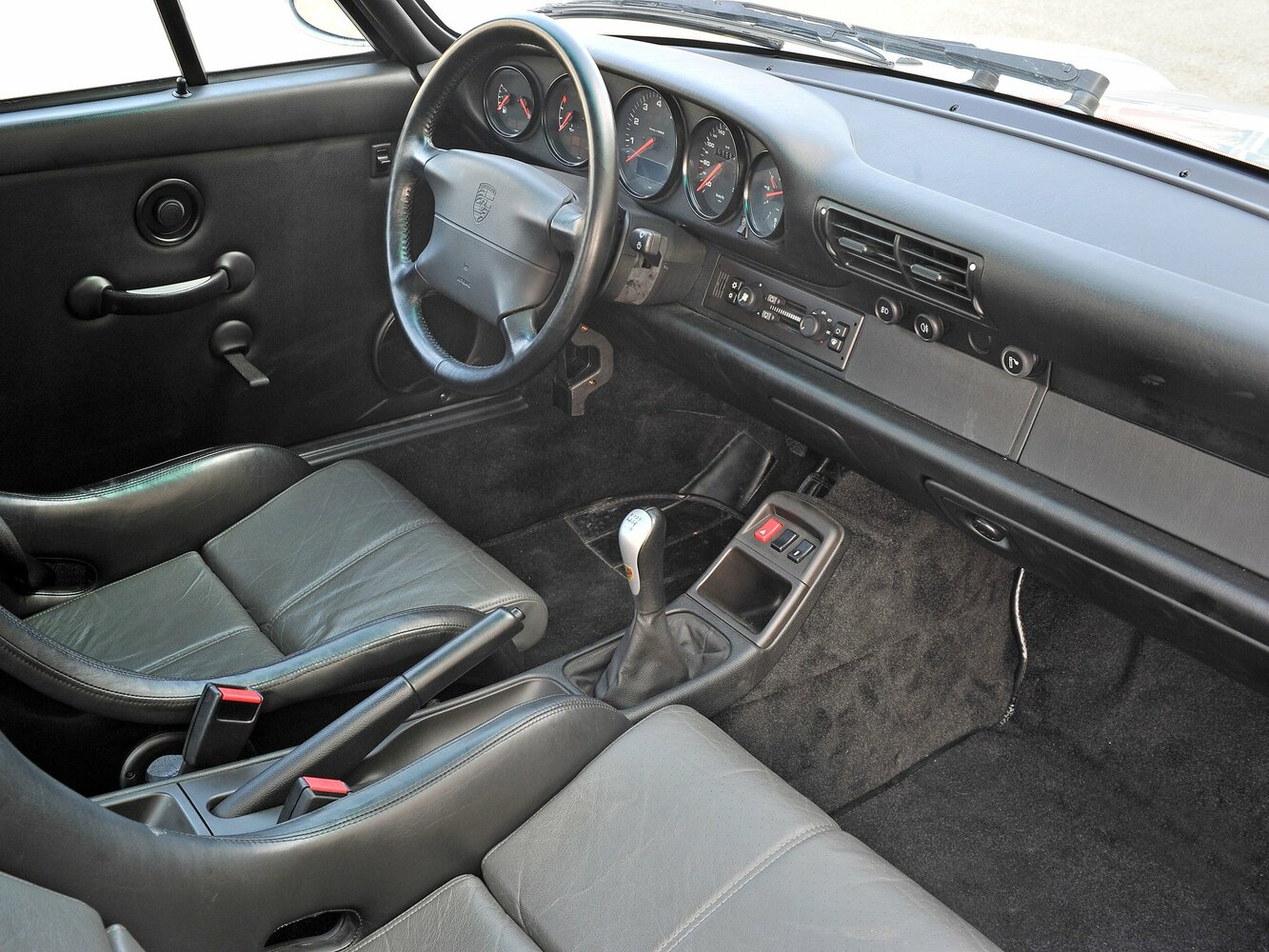 Porsche 911 GT2, 993, 1995–1998, Coupe: Front cabin