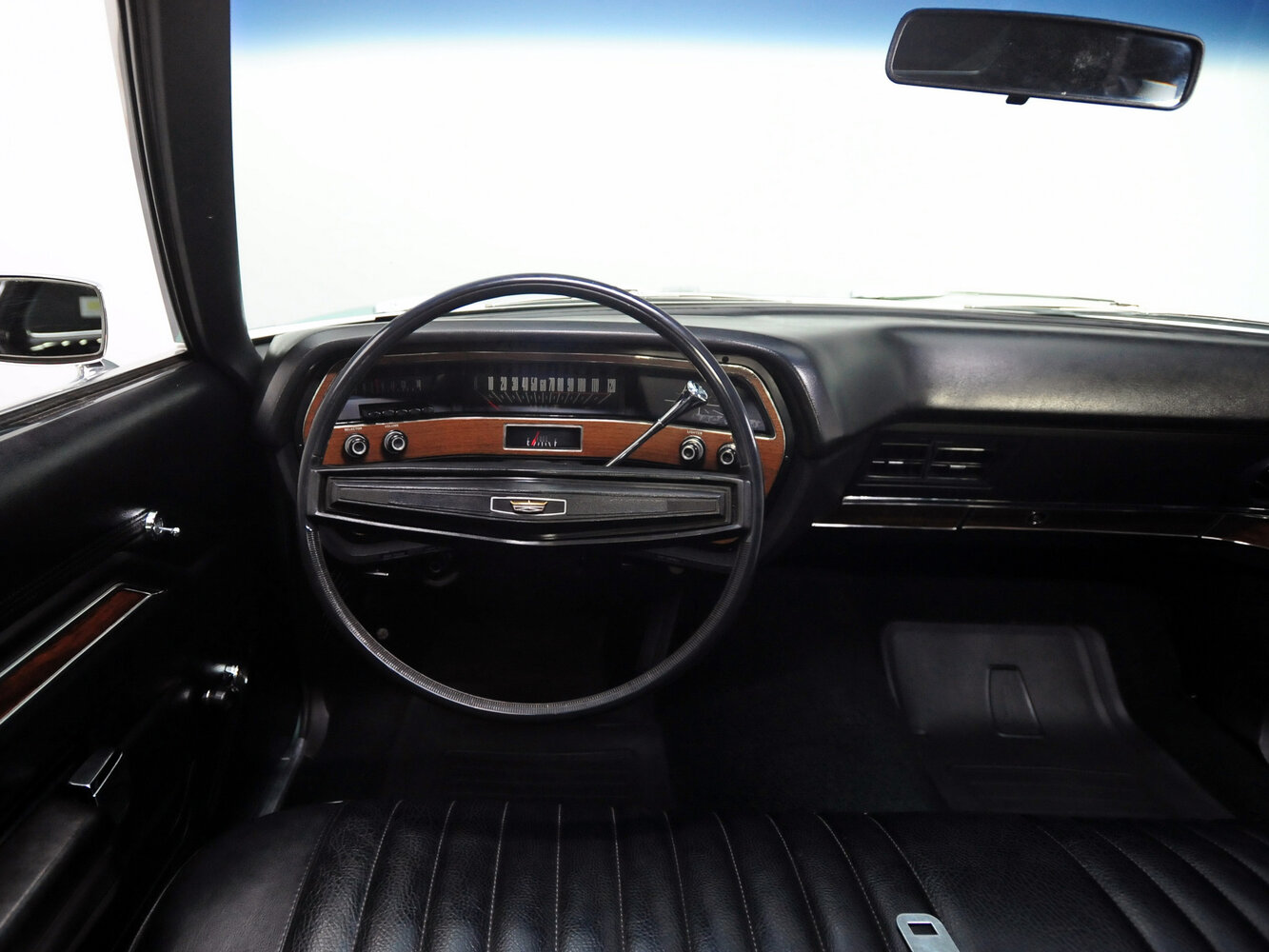 Ford Galaxie, IV, 1968–1974, Купе-хардтоп: Передняя панель