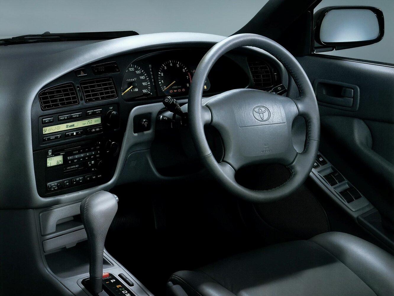Toyota Scepter, , 1992–1996, Sedan: Front cabin