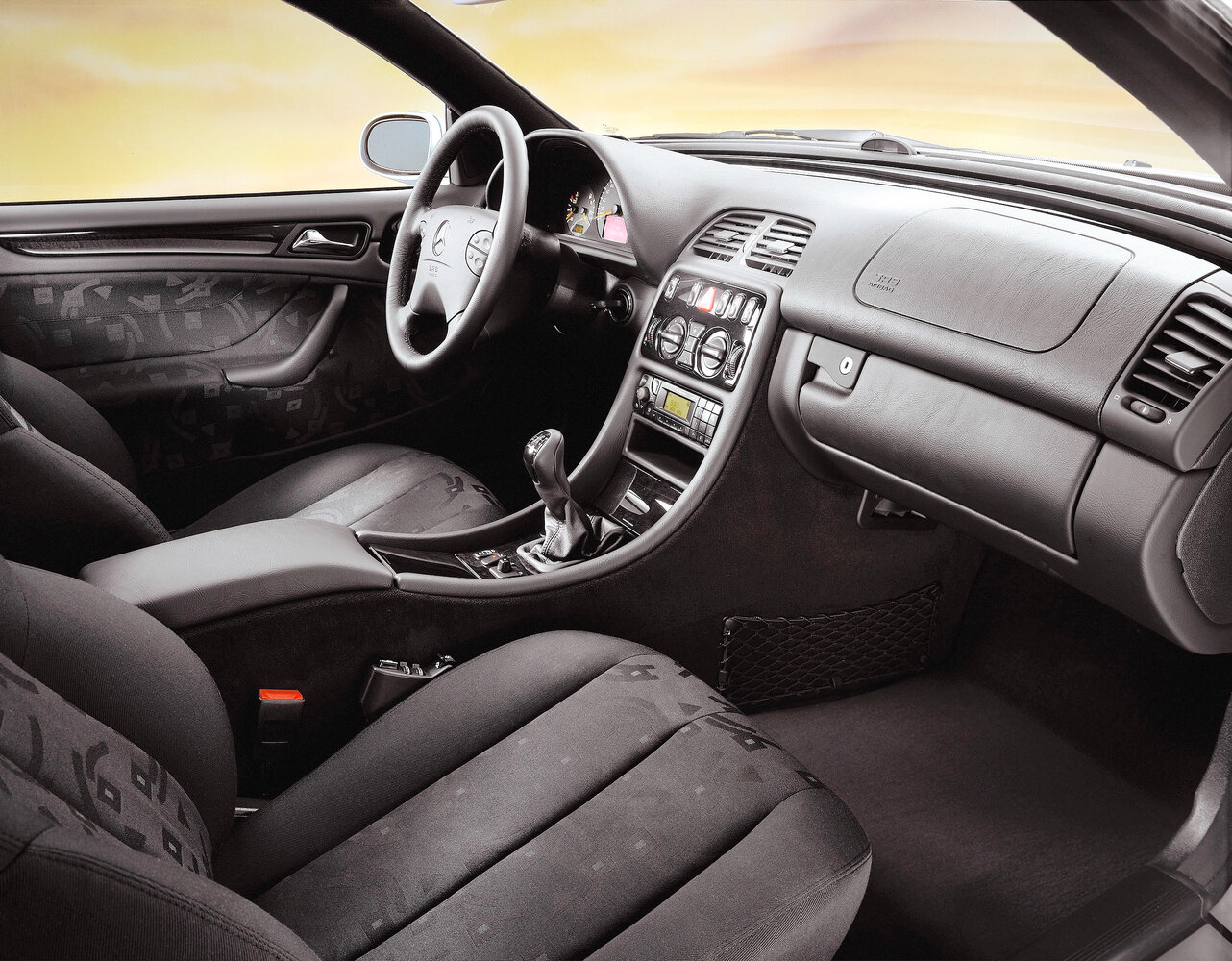Mercedes-Benz CLK-Класс, I (W208), 1997–2000, Купе: Передняя часть салона