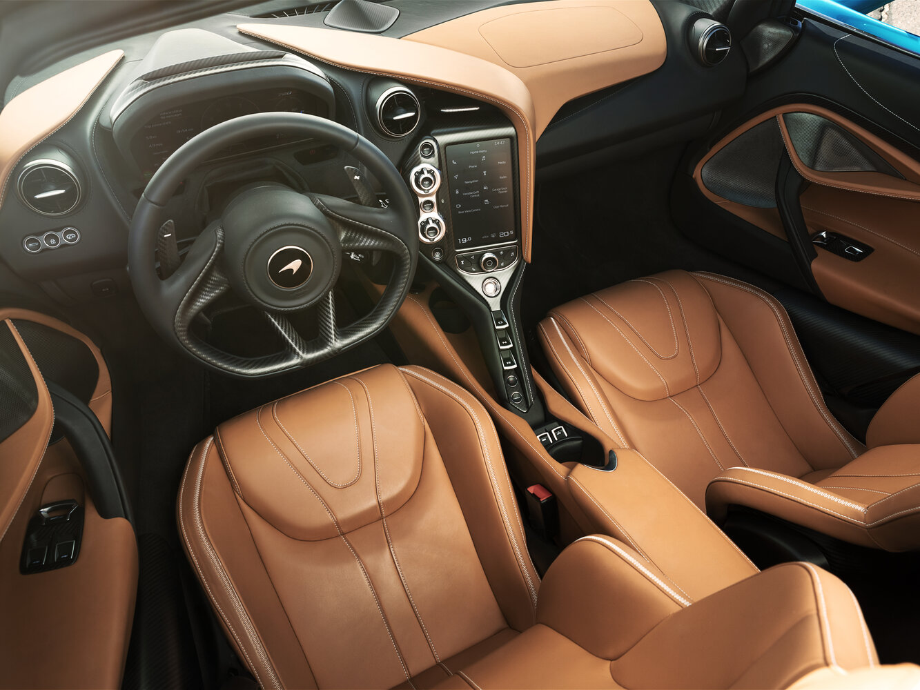 McLaren 720S, , 2017–2023, Родстер Spider: Передняя часть салона