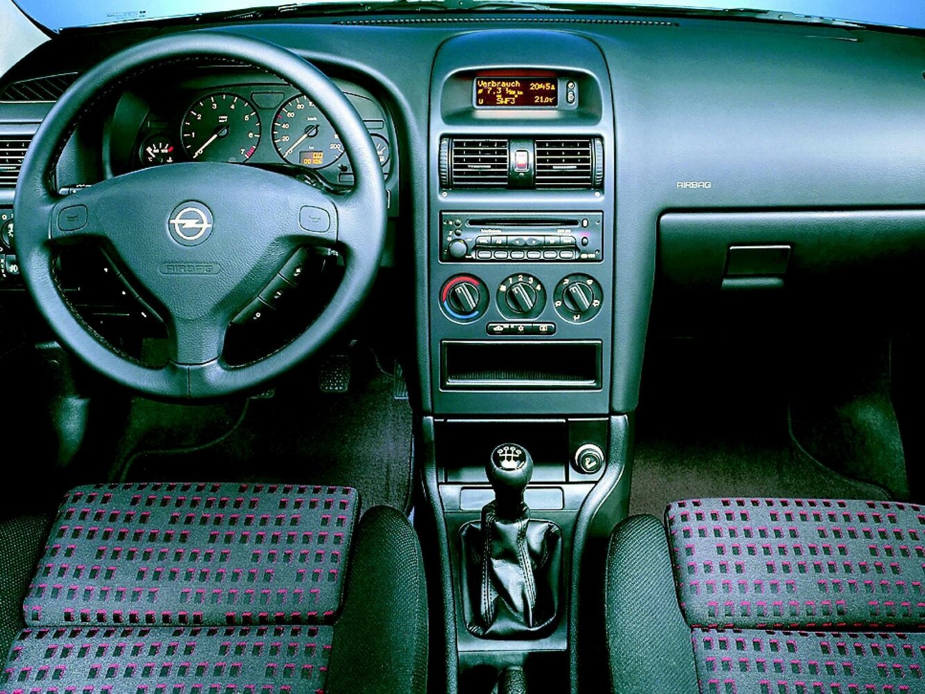 Opel Astra, G, 1998–2009, Хэтчбек 3 дв.: Передняя панель