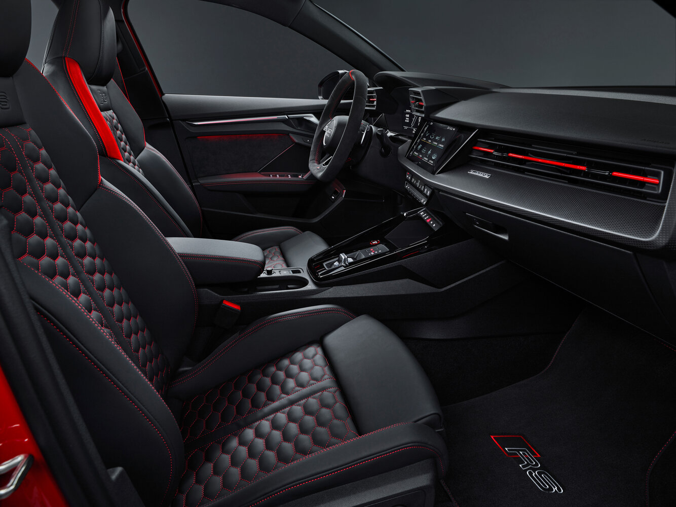 Audi RS 3, III (8Y), 2021–2024, Хэтчбек 5 дв. Sportback: Передняя часть салона
