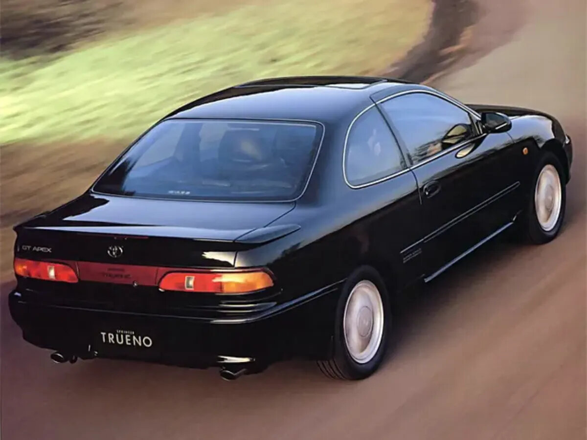 Toyota Sprinter Trueno, VI (AE100/AE101), 1991–1995, Coupe: Rear three-quarter view