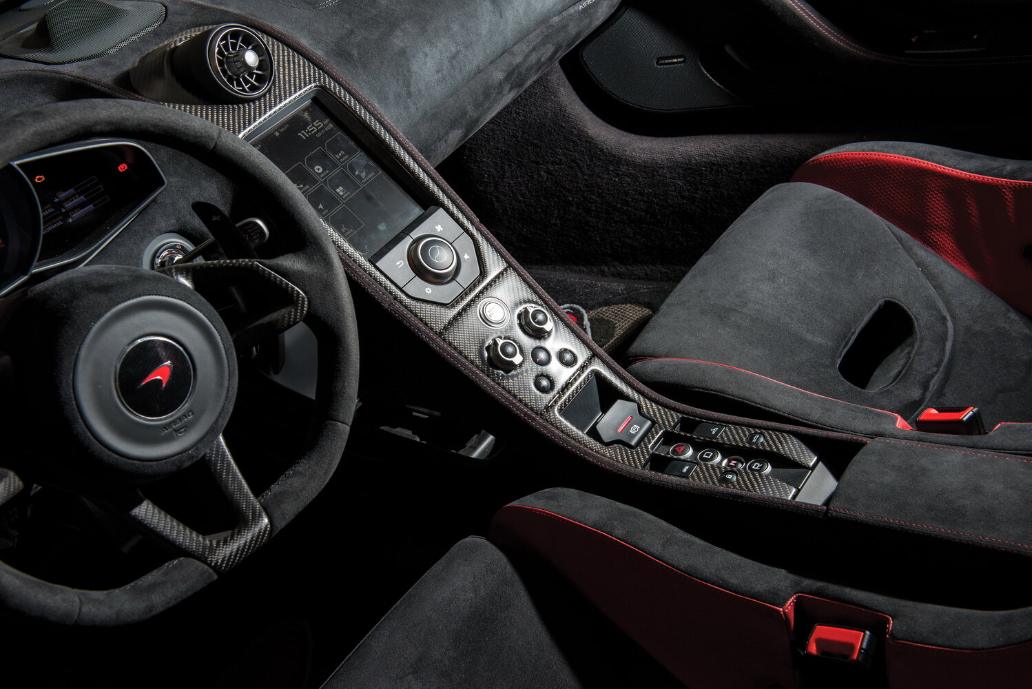 McLaren 675LT, , 2015–2017, Convertible: Front cabin