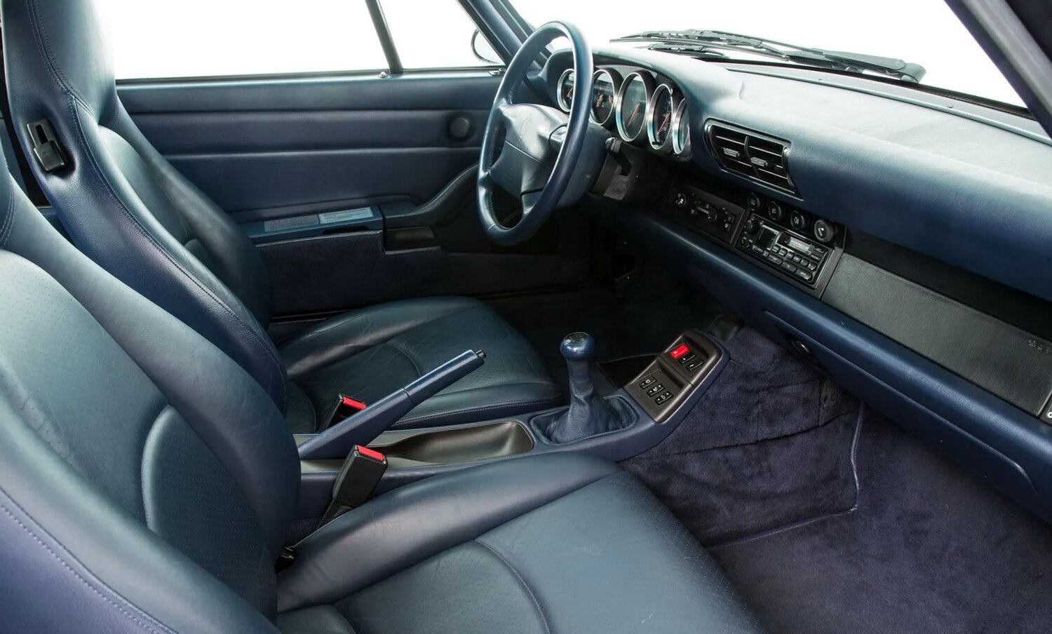 Porsche 911, IV (993), 1993–1998, Купе: Передняя часть салона