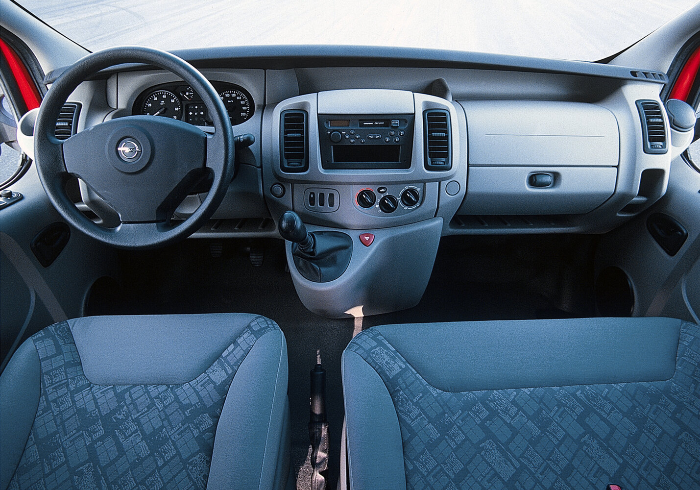 Opel Vivaro, A, 2001–2006, Минивэн: Передняя панель