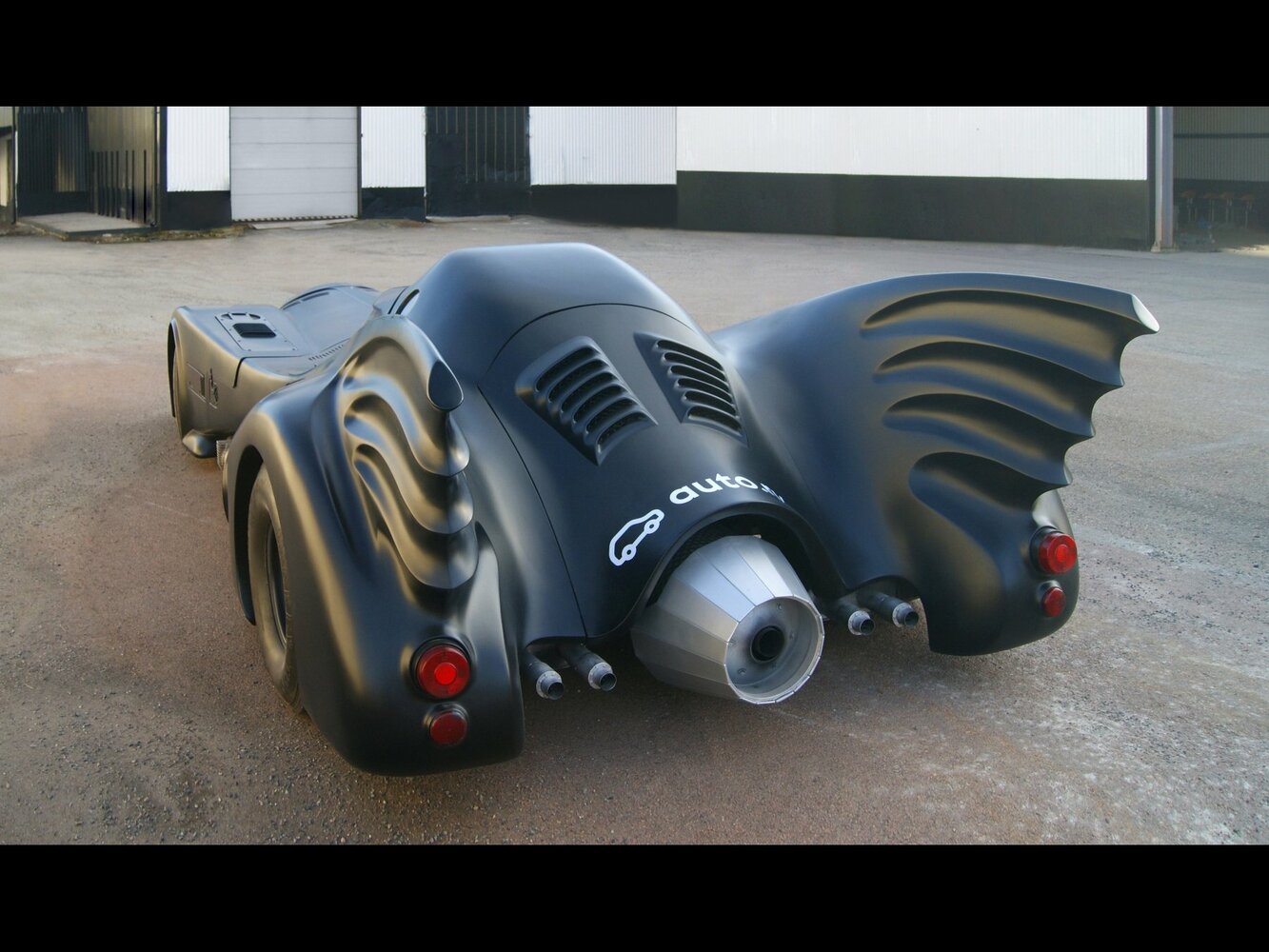 Batmobile 1989, I, 1989–1992, Спидстер: Rear three-quarter view