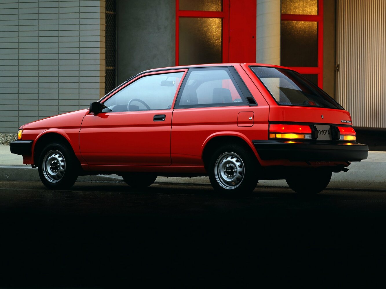 Toyota Tercel, III (L30), 1986–1990, Hatchback 3 door: Rear three-quarter view