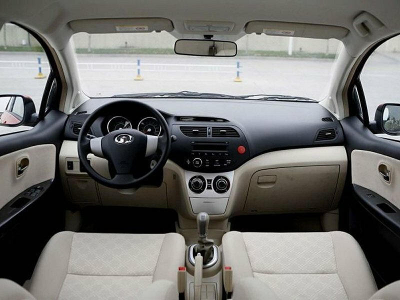 Great Wall Voleex C10 (Phenom), , 2010–2013, Hatchback 5 door: Dashboard