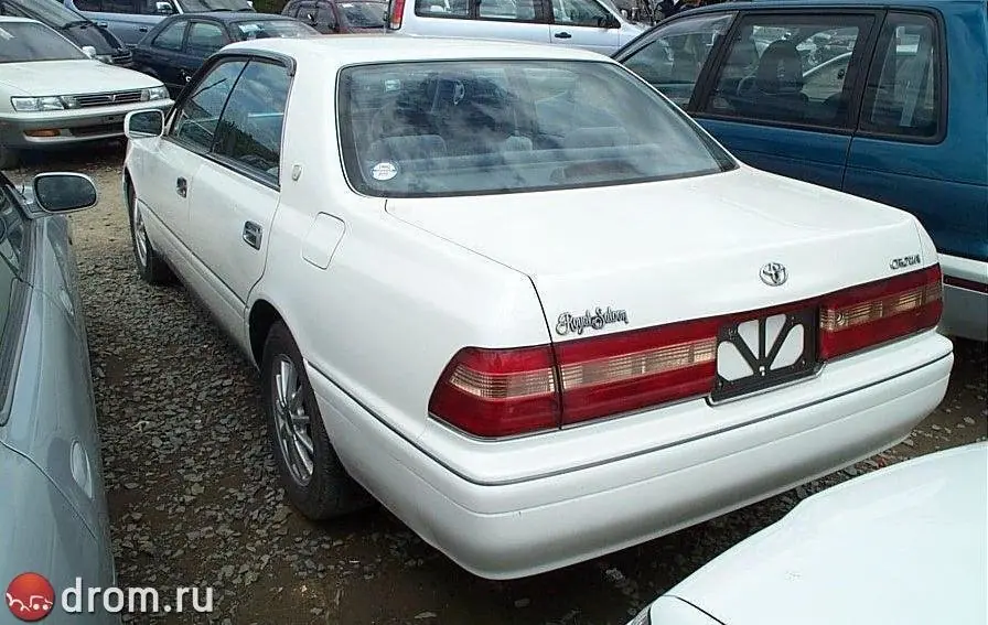 Toyota Crown, 10 поколение, S150, Седан, Япония, 07.1995 - 06.1997: фото поколения 9