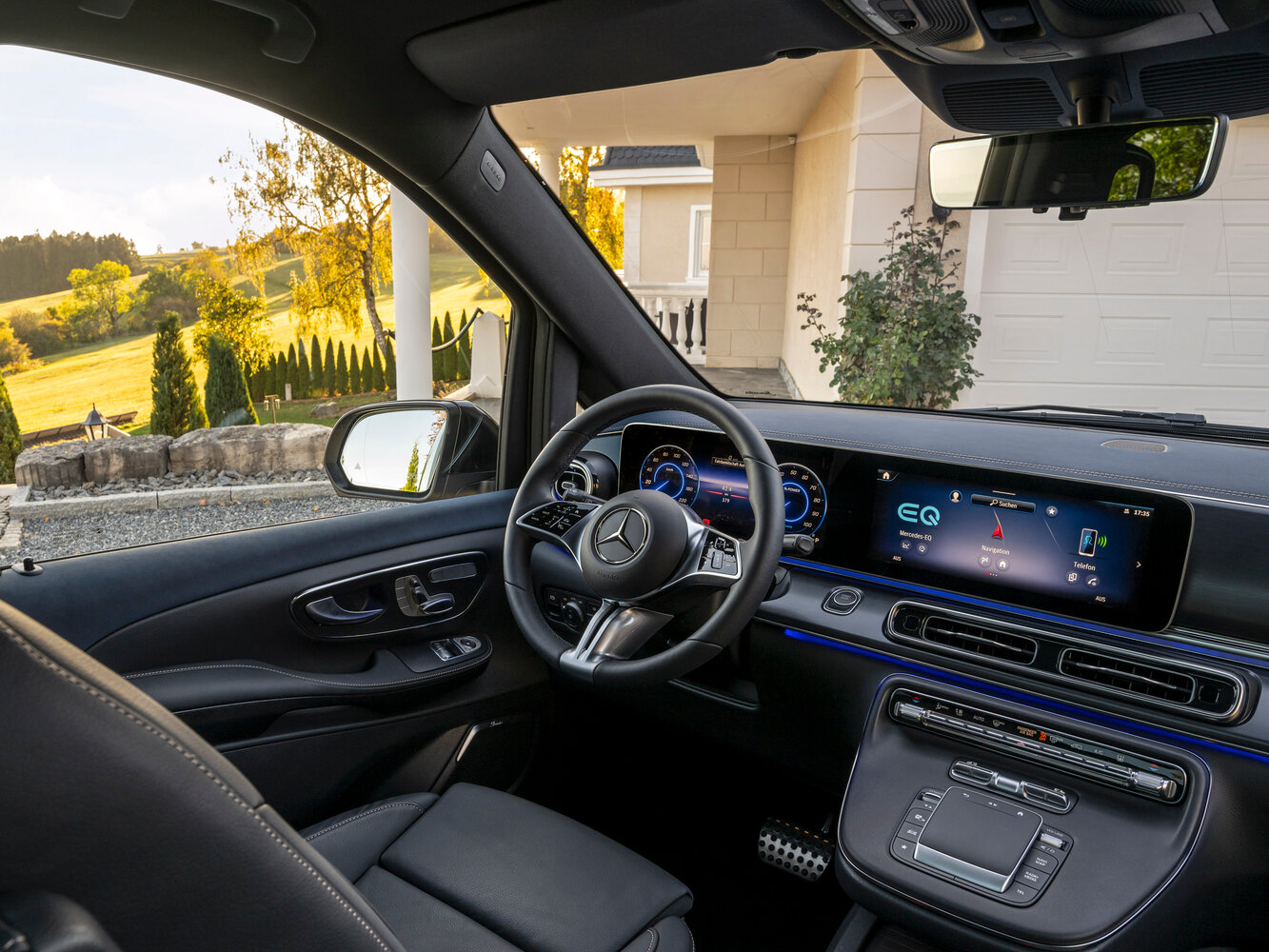 Mercedes-Benz V-Класс, III (W447) facelift 2, 2023–2026, Minivan Compact: Front cabin