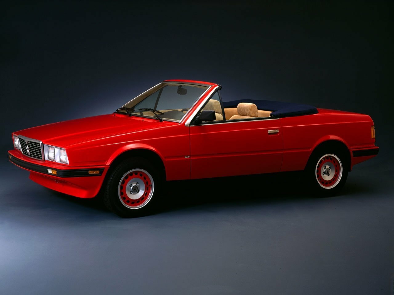 Maserati Biturbo, , 1981–1994, Кабриолет: Вид сбоку