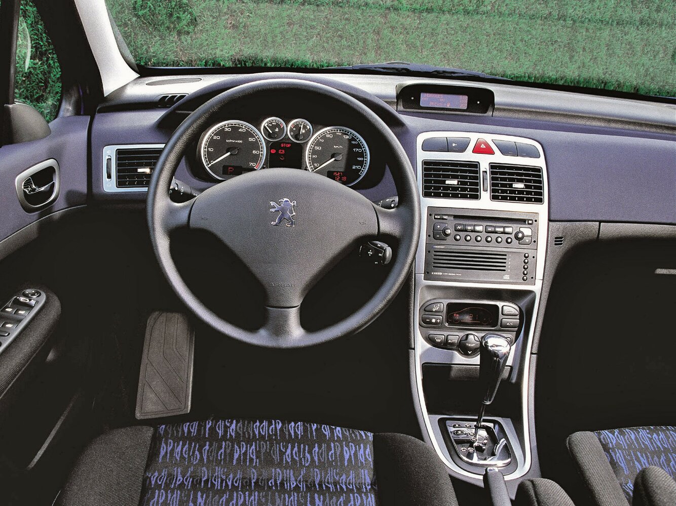 Peugeot 307, I, 2001–2005, Универсал 5 дв.: Передняя панель