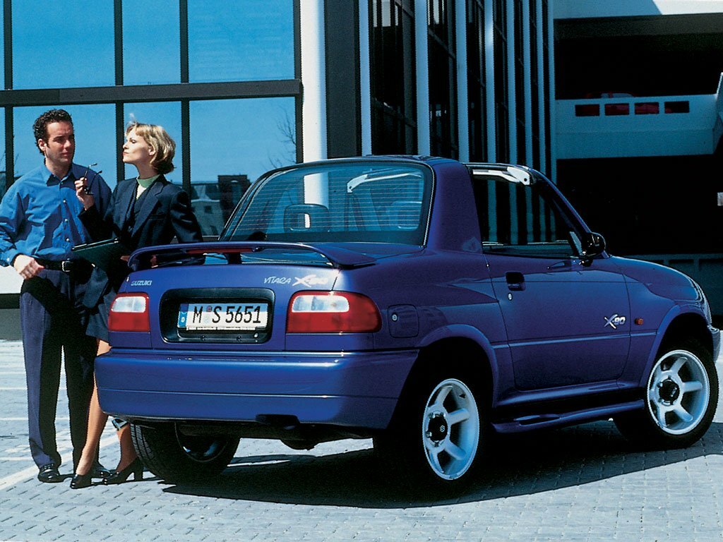 Suzuki X-90, , 1995–2000, SUV open-top: Rear three-quarter view