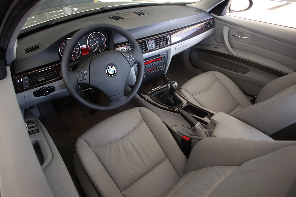 BMW 3-series, 5 поколение, E90, Седан, США, 01.2005 - 08.2008: фото поколения 12