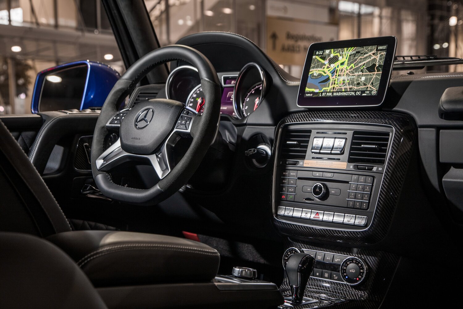 Mercedes-Benz G-Класс, II (W463) facelift 4, 2015–2018, SUV 5 door 4x4: Front cabin