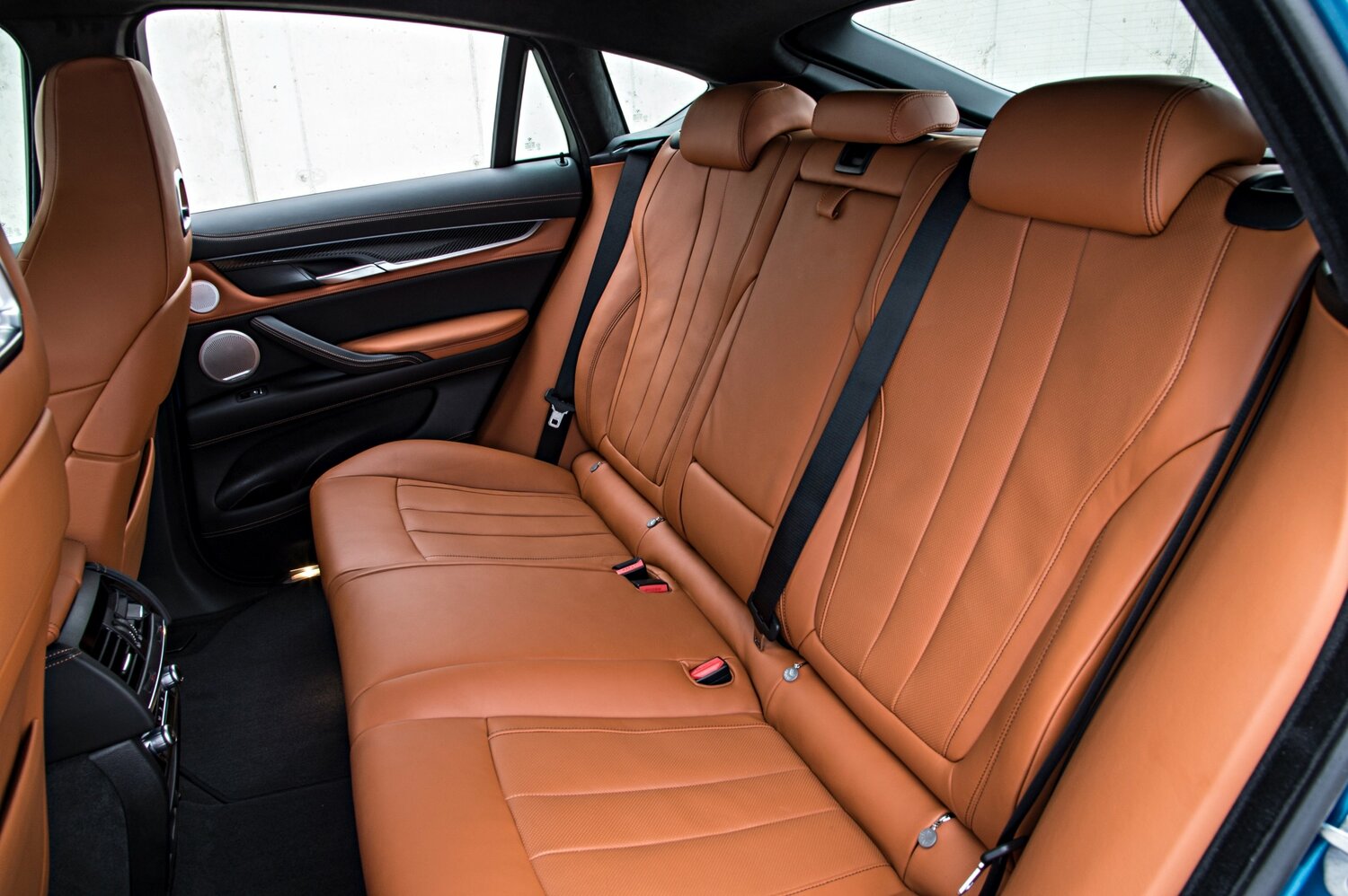 BMW X6 M, II (F86), 2014–2019, Внедорожник 5 дв.: Задняя часть салона