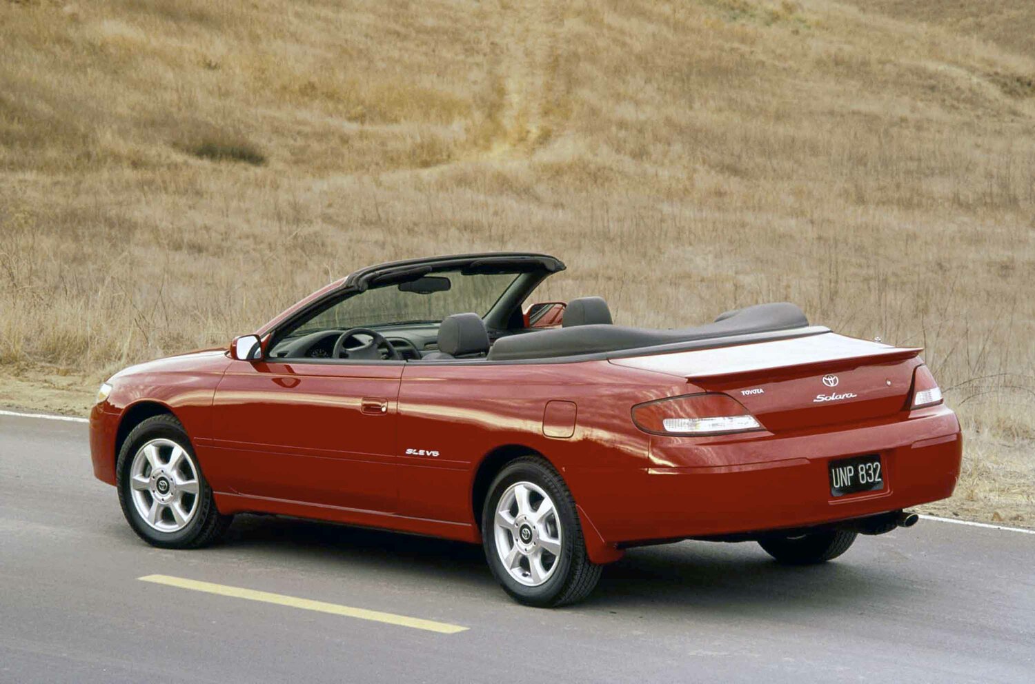 Toyota Camry Solara, I, 1998–2003, Convertible: Rear three-quarter view