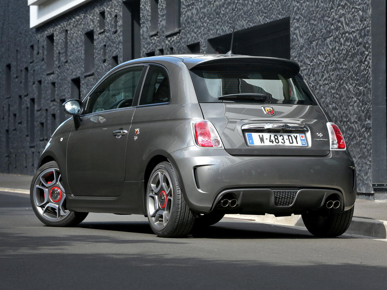 Abarth 595, I, 2012–2016, Hatchback 3 door: Rear three-quarter view