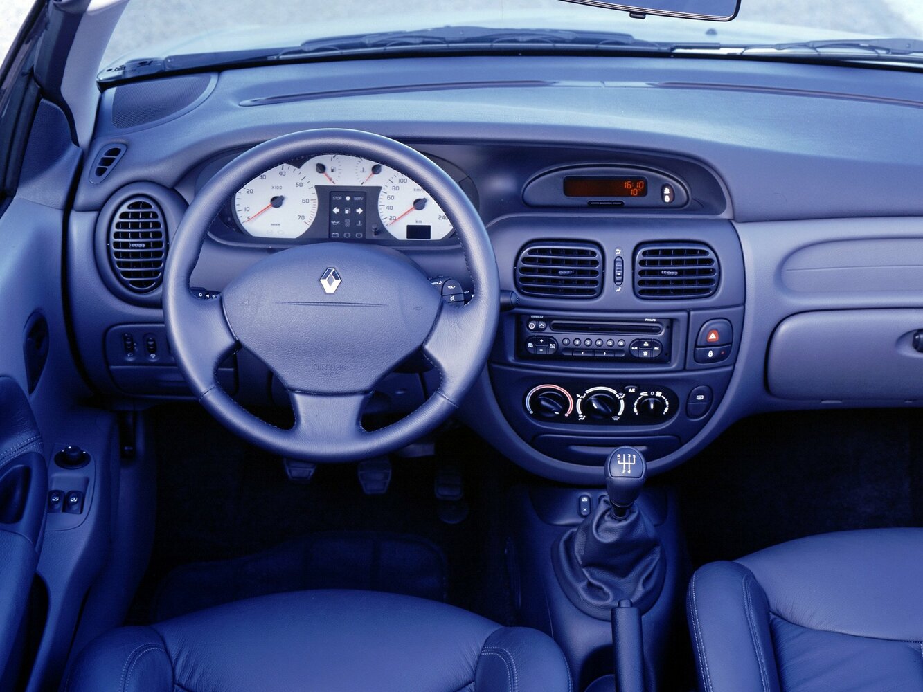 Renault Megane, I Рестайлинг, 1999–2003, Кабриолет: Передняя панель