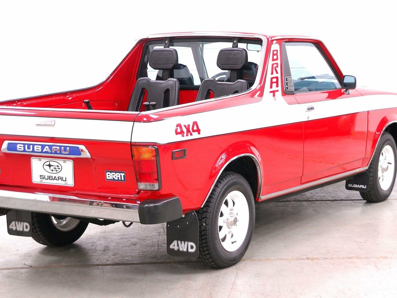 Subaru Brat, I, 1978–1994, Pickup Одинарная кабина: Rear three-quarter view