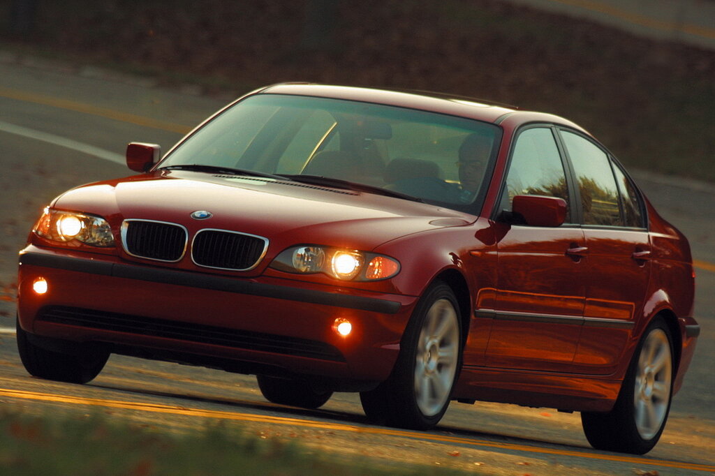 BMW 3-series, 4 поколение, E46, рестайлинг, Седан, США, 09.2001 - 02.2005: фото поколения 6