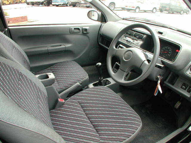Honda Today, II, 1993–1998, Sedan: Front cabin