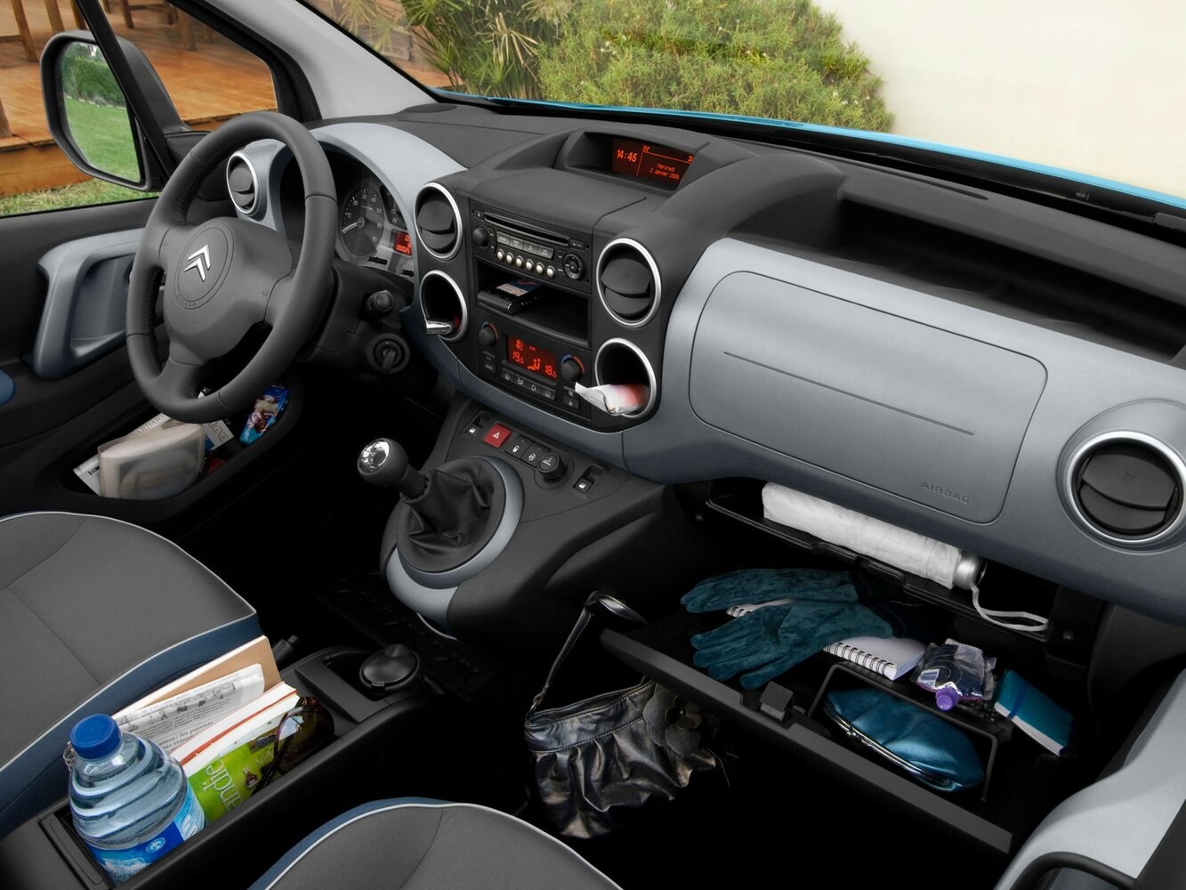 Citroen Berlingo, II, 2008–2012, Компактвэн: Передняя часть салона