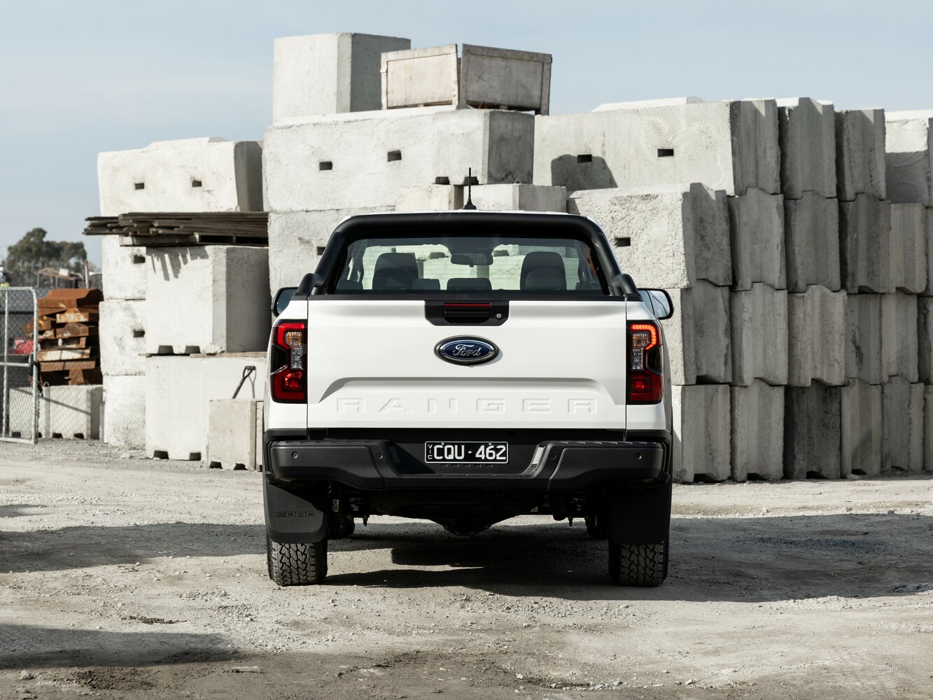 Ford Ranger, T6.2, 2022–2026, Пикап Одинарная кабина Single Cab: Вид сзади