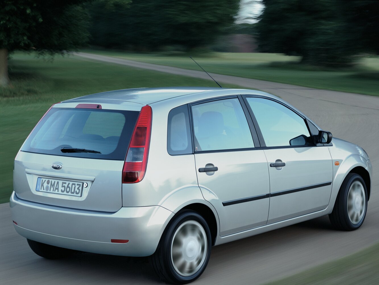 Ford Fiesta, Mk5, 2002–2008, Hatchback 5 door: Rear three-quarter view
