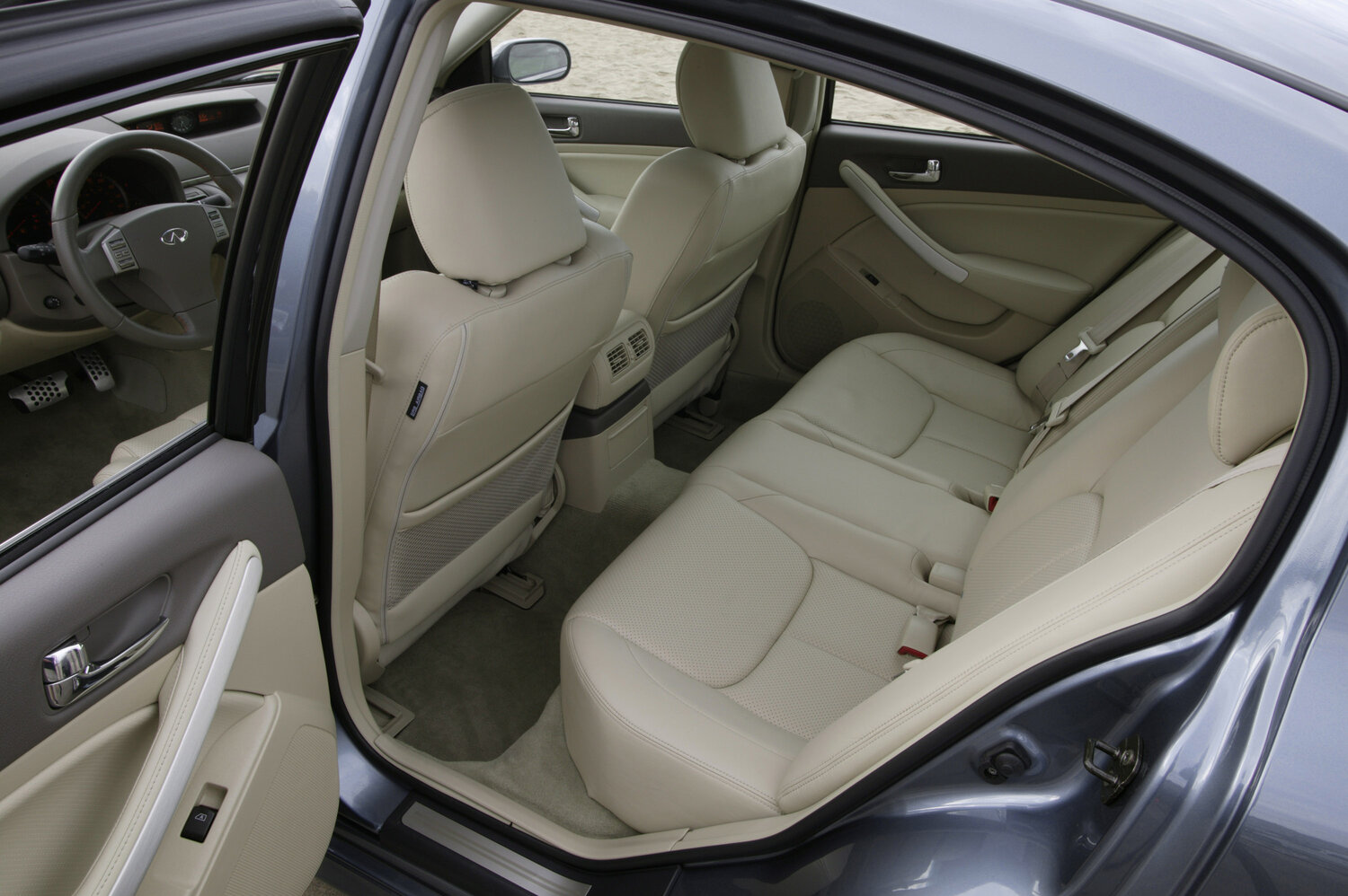 Infiniti G, III, 2002–2007, Седан: Задняя часть салона