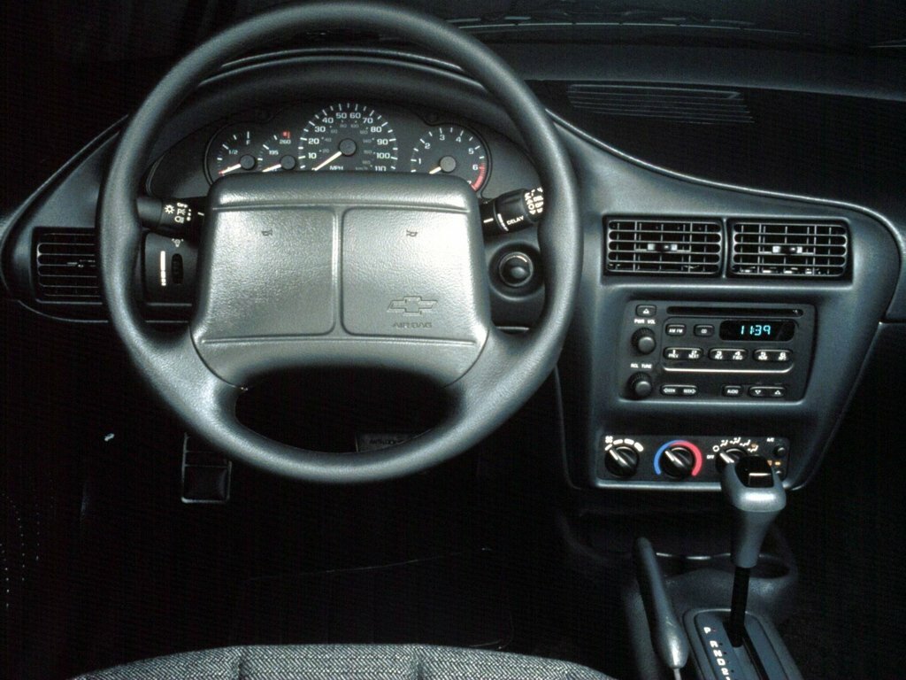 Chevrolet Cavalier, III, 1995–2005, Sedan: Dashboard