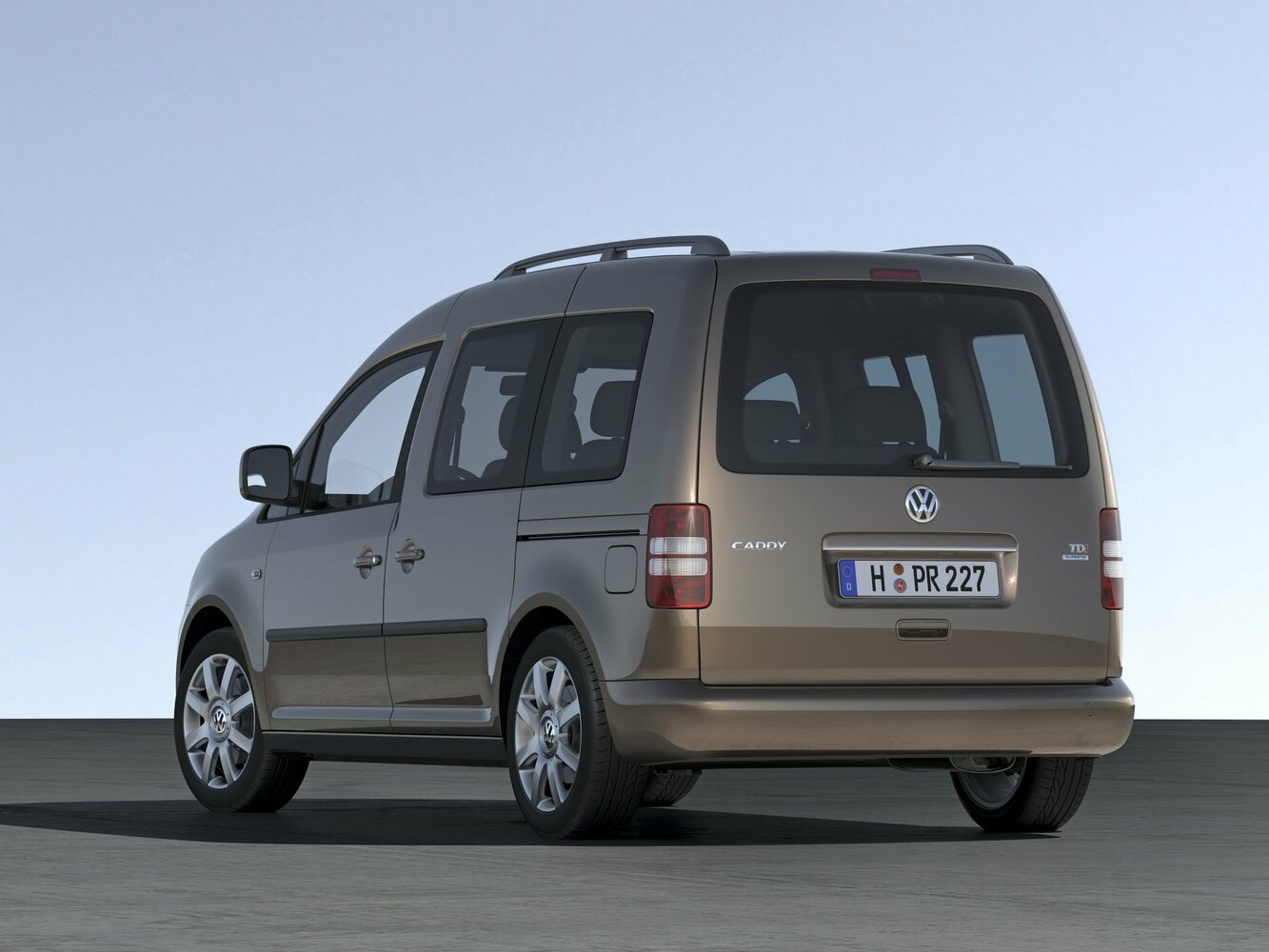 Volkswagen Caddy, III facelift, 2010–2015, Compact MPV: Rear three-quarter view