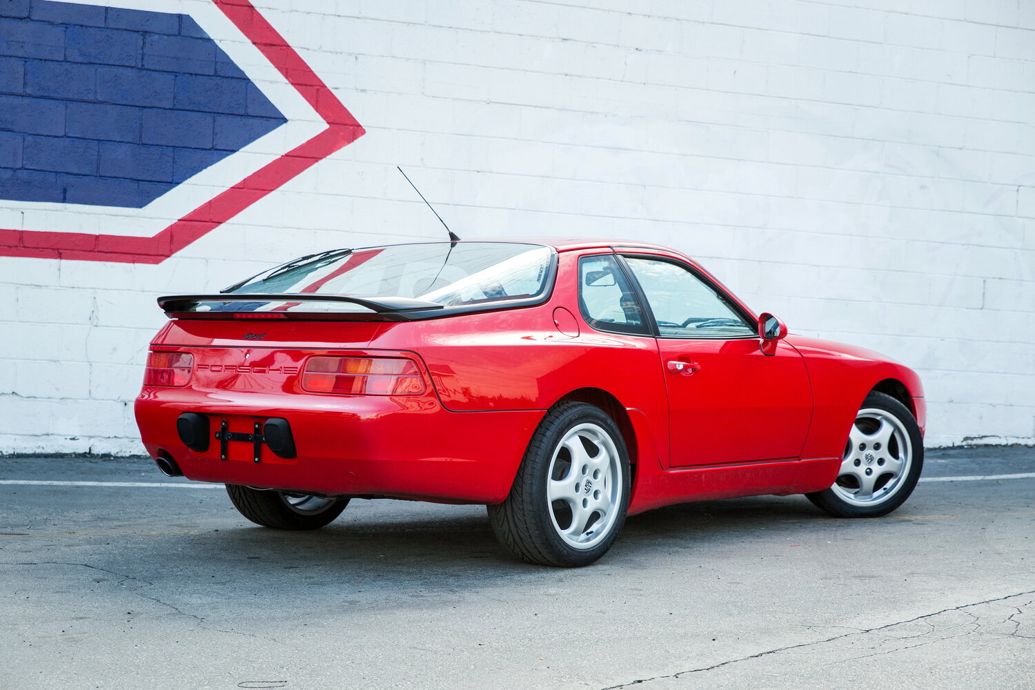 Porsche 968, , 1991–1995, Купе: Вид сзади в три четверти