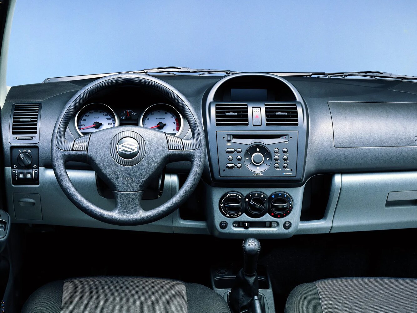 Suzuki Ignis, II (HR), 2003–2008, Hatchback 5 door: Dashboard