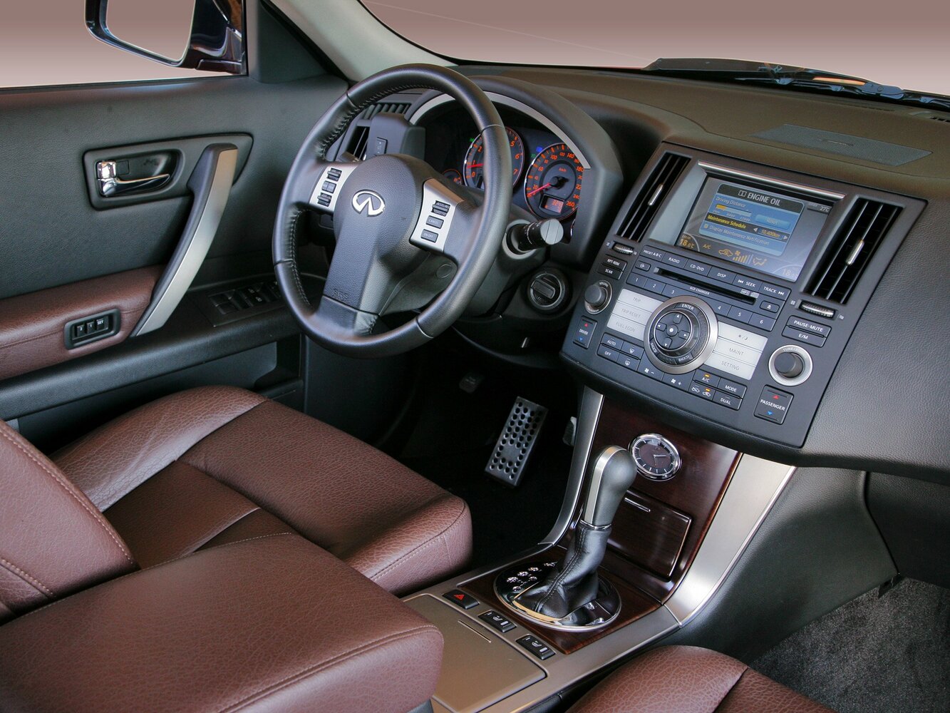 Infiniti FX, I (S50) facelift, 2006–2009, SUV 5 door: Front cabin
