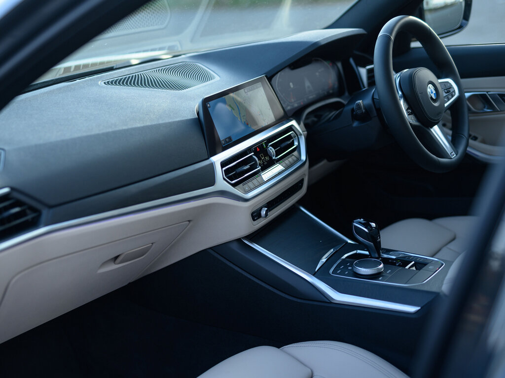 BMW 3-series, 7 поколение, G20, Универсал, Япония, 06.2019 - 08.2022: фото поколения 10