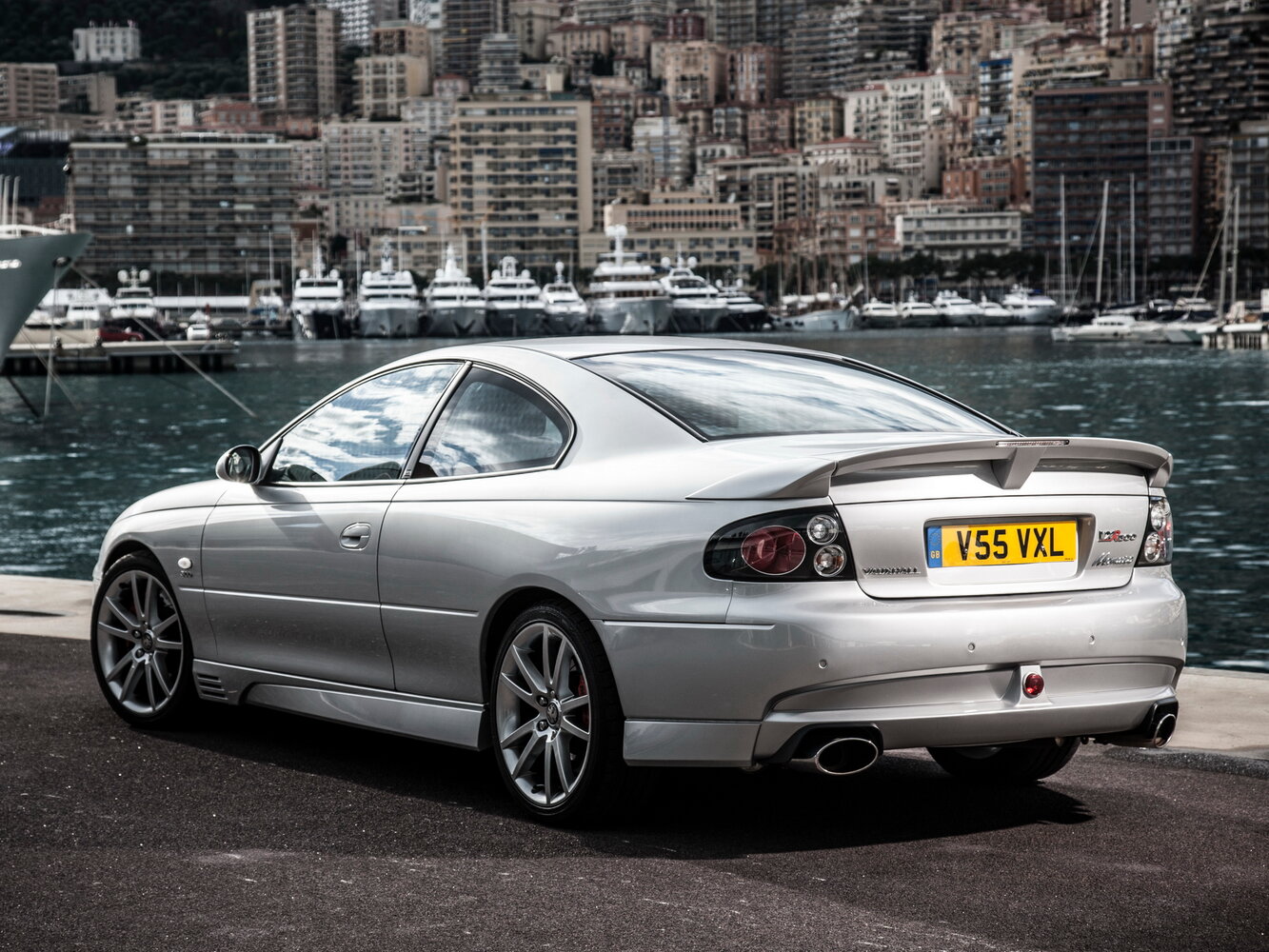 Vauxhall Monaro, , 2001–2007, Купе VXR: Вид сзади в три четверти